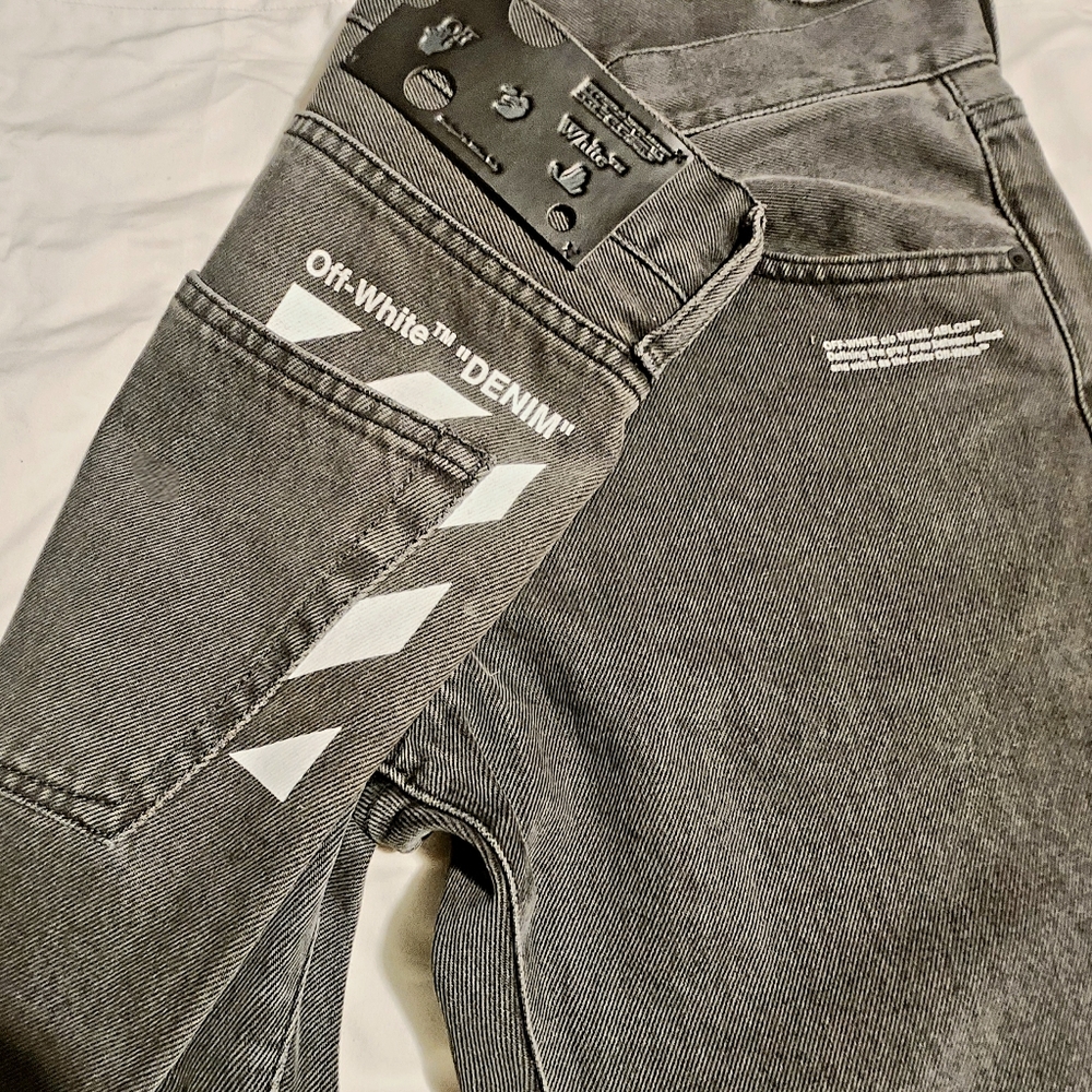 Off-White Diag Pocket Slim-Fit Jeans - Certilogo Authenticated CLG 513831726453